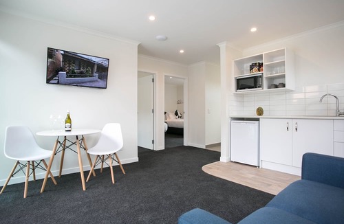 Cambridge Hotel | Podium Lodge