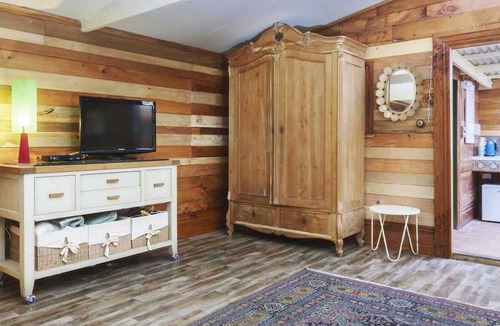 Wayby Bed & Breakfast | Tracy's Boutique BnB Farmstay
