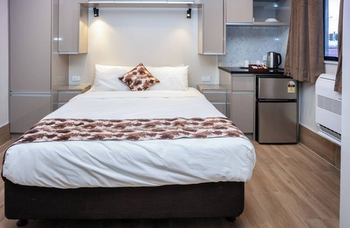 Sandringham Hotel | Albert Accommodation