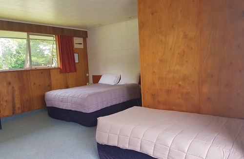 Wairoa Hotel | Vista Motor Lodge