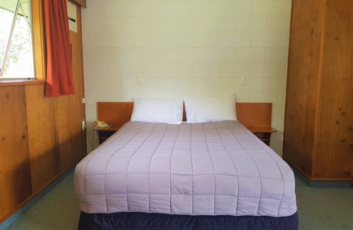 Wairoa Hotel | Vista Motor Lodge