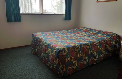 Wairoa Hotel | Vista Motor Lodge