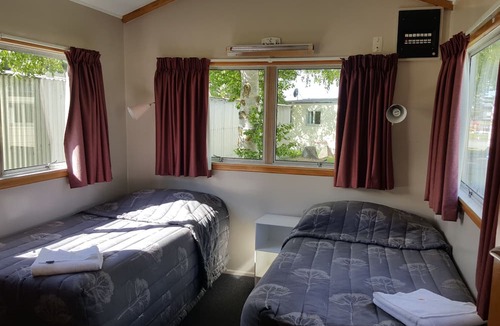 Twizel Hotel | High Country Motel and Backpackers