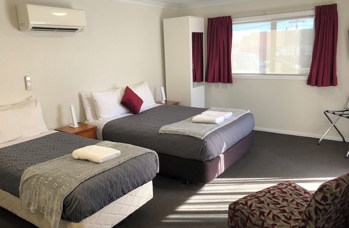 Te Awamutu Hotel | Matariki Motor Lodge