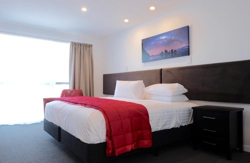 Hokitika Hotel | Stopforths Premium Accommodation