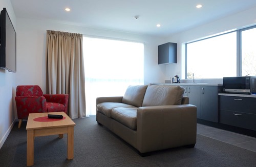 Hokitika Hotel | Stopforths Premium Accommodation