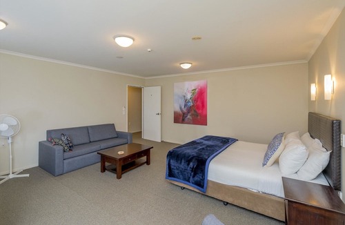 Paekakariki Hotel | Finns