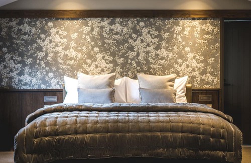 Gibbston Cabin | Gibbston Valley Lodge & Spa