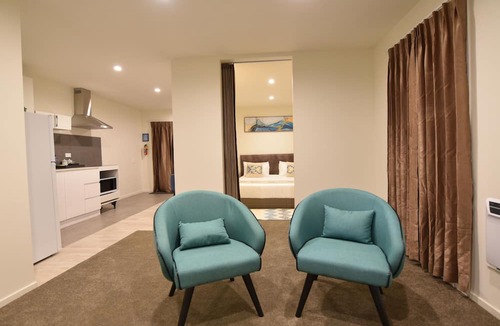 St. Heliers Hotel | Regal Residency