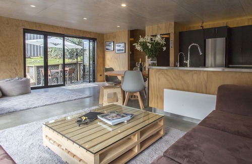 Fitzroy House | THE NATURAL HOME PRIME FITZROY LOCATION
