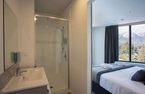 Queenstown City Centre Hotel | Ramada by Wyndham Queenstown Central