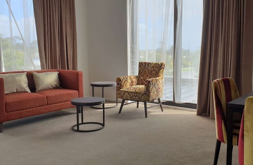 Manurewa Hotel | Ramada Suites by Wyndham Auckland Manukau Pacific Centre