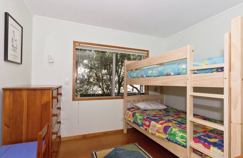 Omaha Cottage | Easy Escape - Omaha Holiday Home