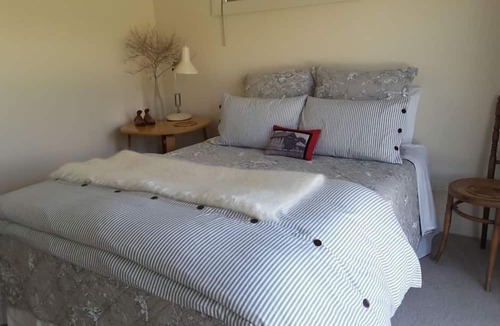Bendigo Condo | Self contained Modern Unit- Bendigo Reach