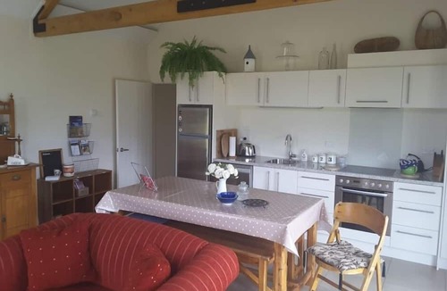 Bendigo Condo | Self contained Modern Unit- Bendigo Reach