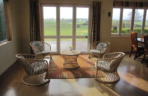 Halcombe Bed & Breakfast | Thyme Out Estate