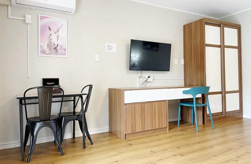Takapuna Hotel | Pupuke Manor Motel