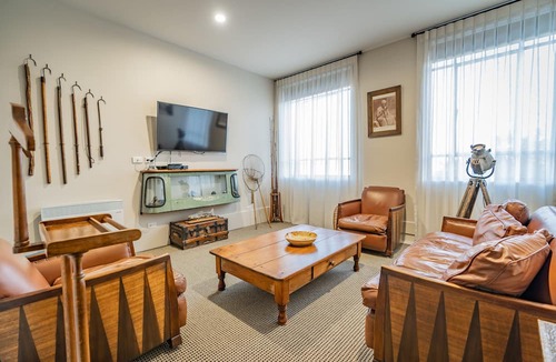 Oamaru Cabin | Poshtel