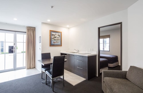 Merivale Hotel | Pavilions Hotel
