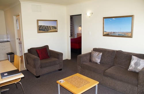 Ashburton Hotel | Taylors Motel