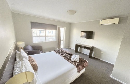 Claudelands Hotel | Boundary Court Motor Inn