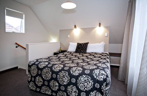 North Dunedin Hotel | Cable Court Motel