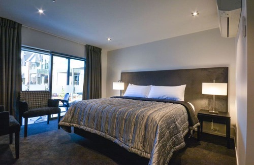 Blenheim Hotel | Carnmore Chateau Marlborough