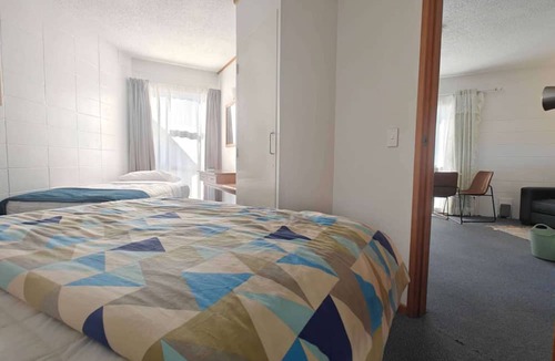 Whangarei Hotel | Motel Six