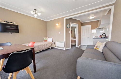 Invercargill City Centre Hotel | Tower Lodge Motel