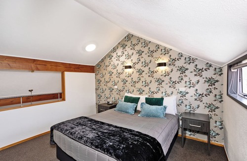Invercargill Hotel | Balmoral Lodge Motel