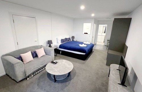 Fenton Street Hotel | Brylin Motel