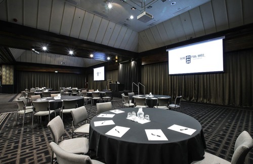 Invercargill Hotel | Ascot Park Hotel