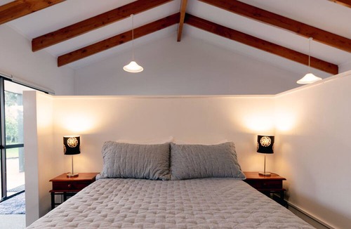 Whitianga Hotel | Aotearoa Lodge