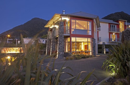 Fox Glacier Cabin | Te Weheka Hotel Fox Glacier