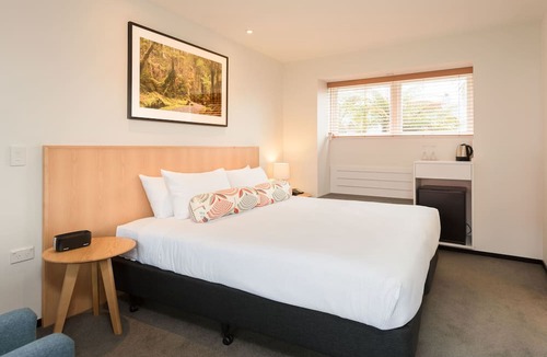 Fox Glacier Hotel | Heartland Hotel Glacier Country