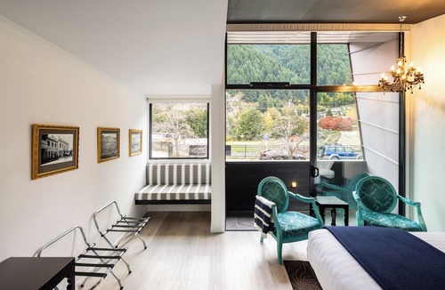 Queenstown Cabin | Queenstown Park Boutique Hotel