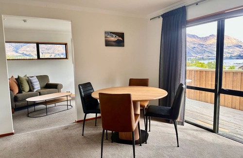 Wanaka Cabin | Wanaka Springs Lodge