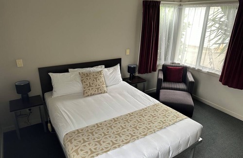 Palmerston North Hotel | Arena Lodge
