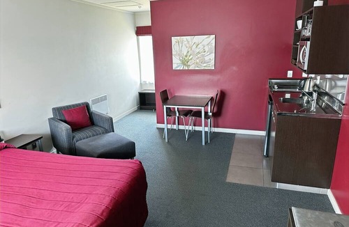 Palmerston North Hotel | Arena Lodge