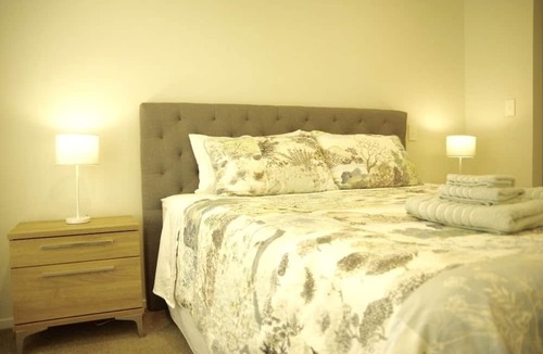Hamilton Lake Apartment | Central Lake Hamilton