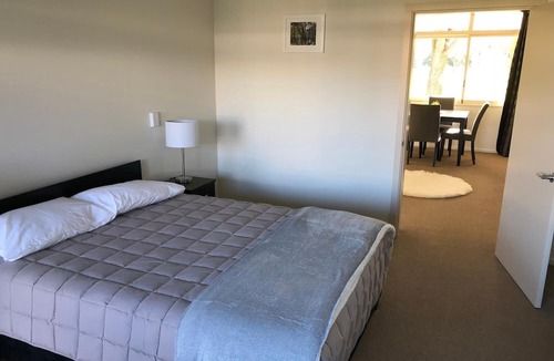 Otematata Hotel | Otematata Escapes