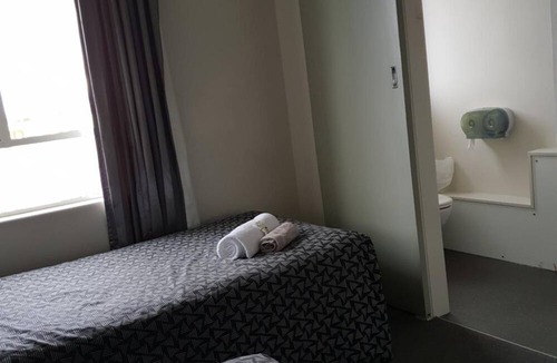 Matamata Hotel | Horse and Jockey Inn