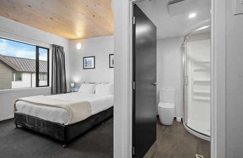 Edgeware Hotel | Bealey Quarter
