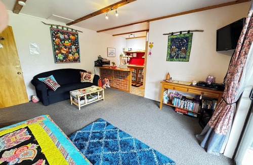 Linkwater Apartment | Cosy, self contained boutique studio.