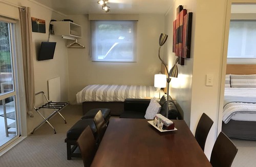 Lower Hutt Apartment | Angie's Rural Retreat