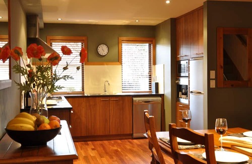 Wanaka Apartment | Luxury apartment close to town