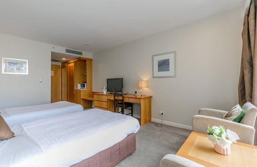 Epsom Hotel | Boulevard Hotel