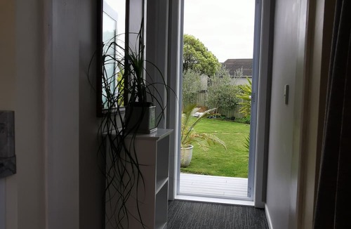 Rotorua Bed & Breakfast | Geyser Lookout BnB