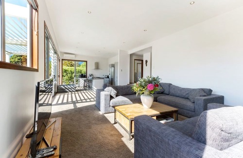 Waiheke Island House | Karaka Sanctuary