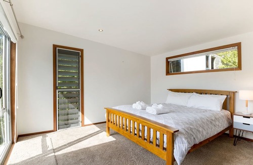 Waiheke Island House | Karaka Sanctuary